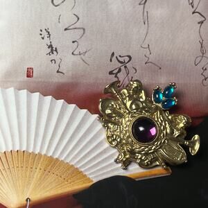 Vintage Gold Tone and Heraldic Jewel Tone Brooch with Cherubs and Trumpets